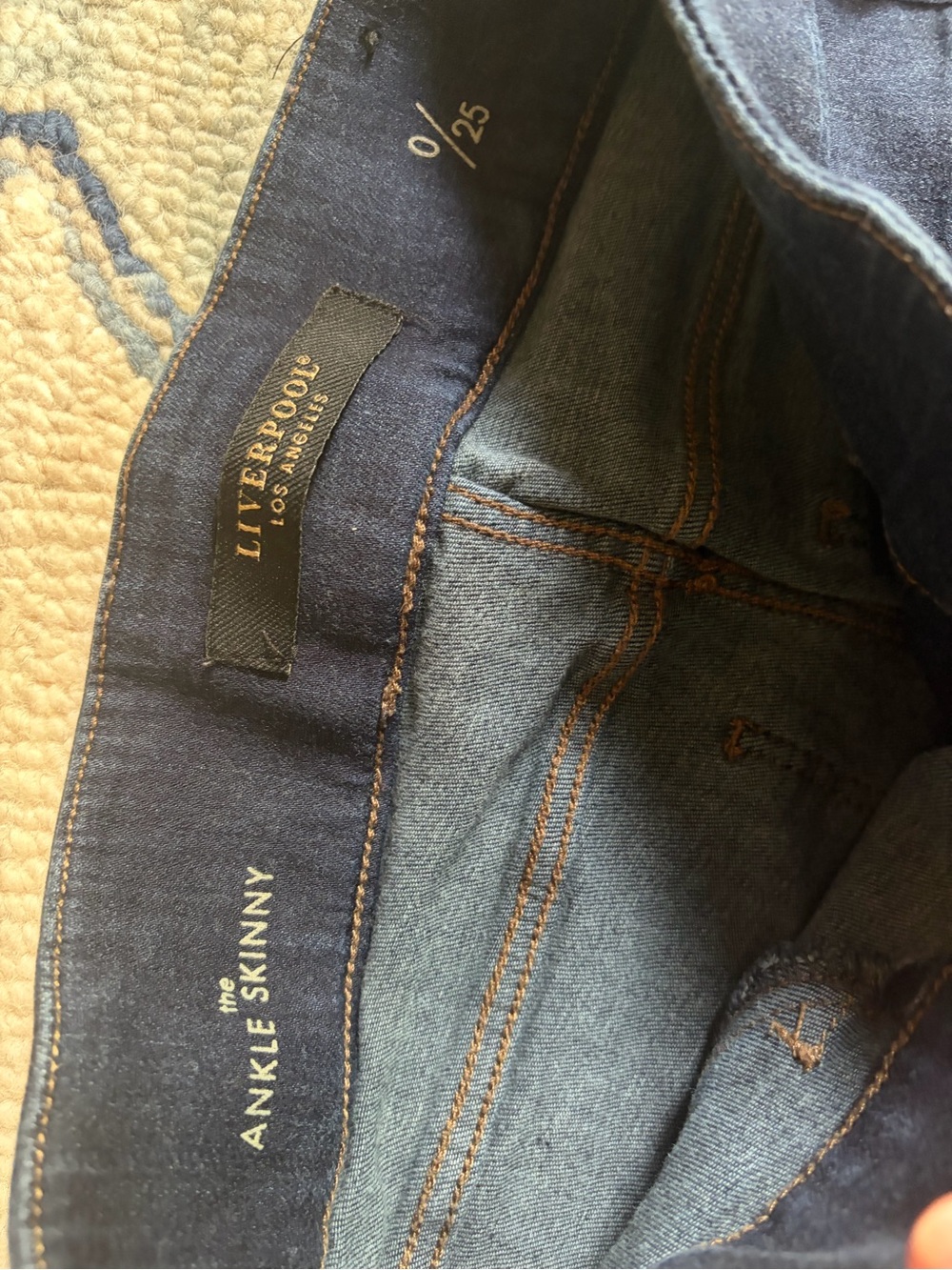 Liverpool jeans - the Ankle Skinny, size 25